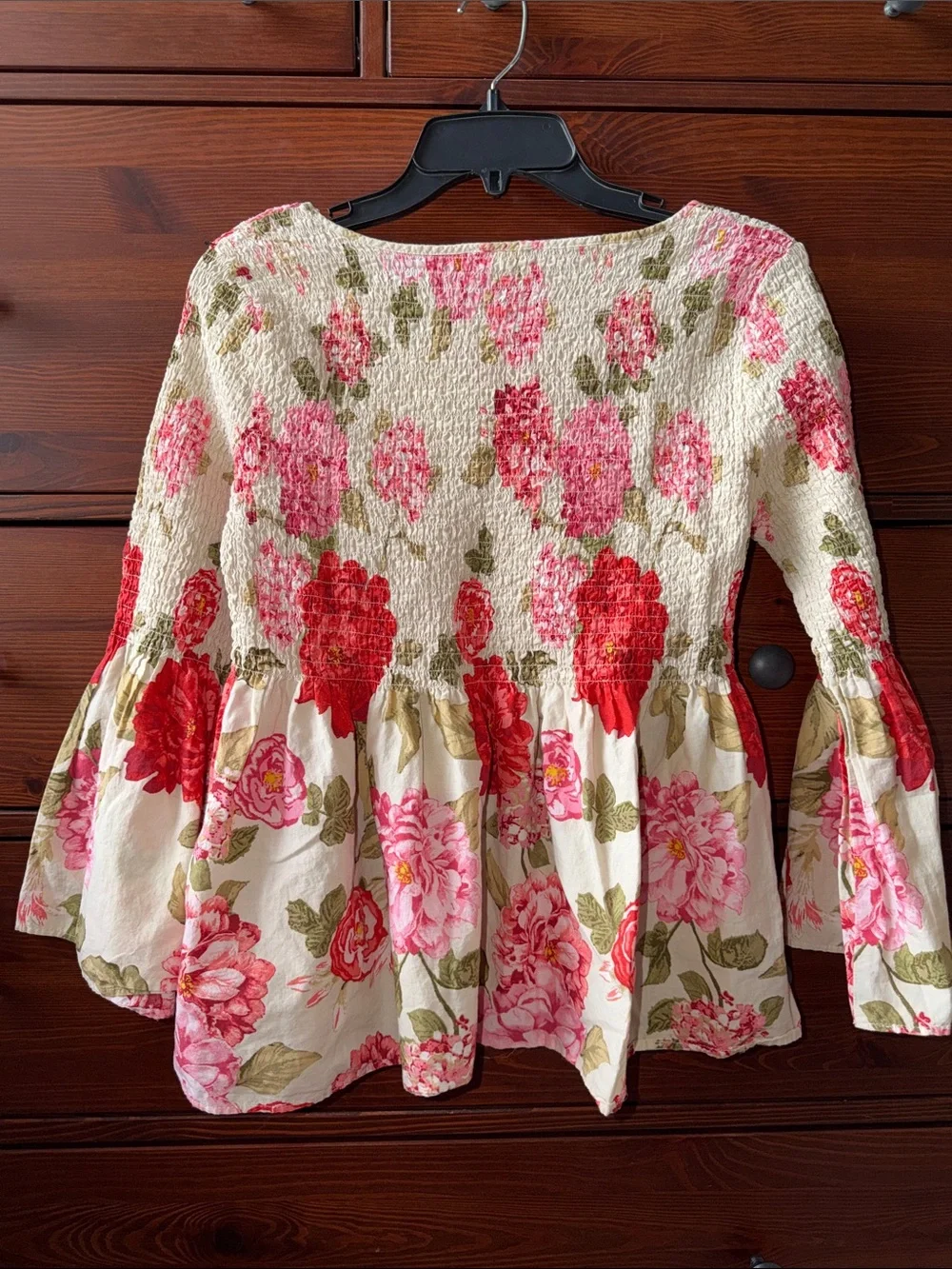 Jane & Delancey Smocked Bell Sleeve Blouse Floral Peplum M